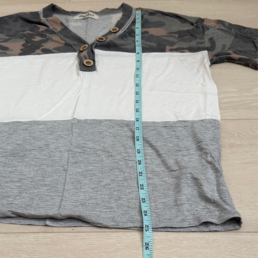3/$10 Haptics Camouflage Button-Accent Tee - Picture 4 of 5
